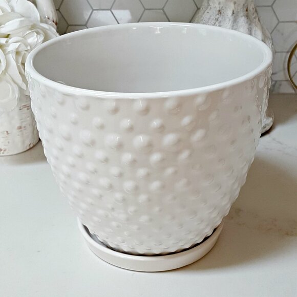 NEW! BOHO Garden RAISED DOTS HOBNAIL PLANTER POT - Picture 1 of 3